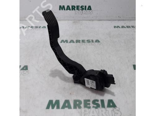 Módulo eletrónico CITROËN C4 CACTUS 1.6 BlueHDi 100 (99 hp) 31533125