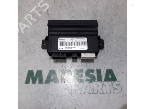 Used Electronic module CITROËN C5 III Break (RW_) 2.7 HDi (204 hp) 31431936