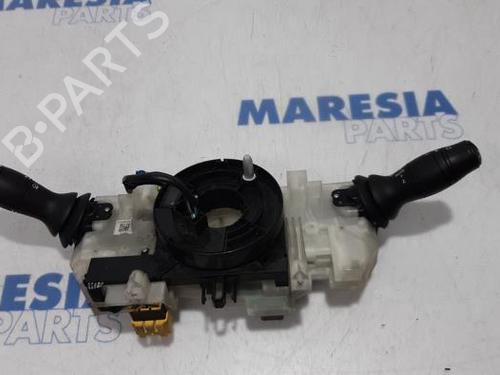 Used Switch RENAULT SCÉNIC III (JZ0/1_) 1.5 dCi (106 hp) 31402346