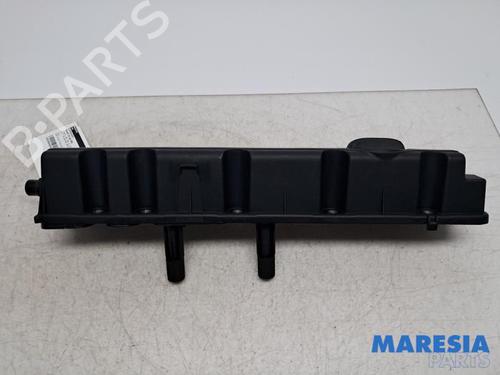 Used Valve cover Valve cover PEUGEOT 307 SW (3H) 2.0 16V (140 hp) 39961232 39961232