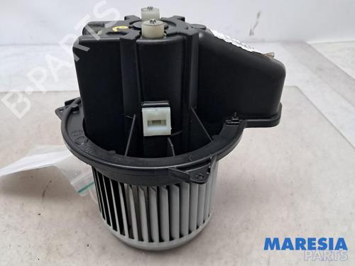 Used Heater blower motor FIAT 500 (312_) 1.2 (312AXA1A) (69 hp) 31414991
