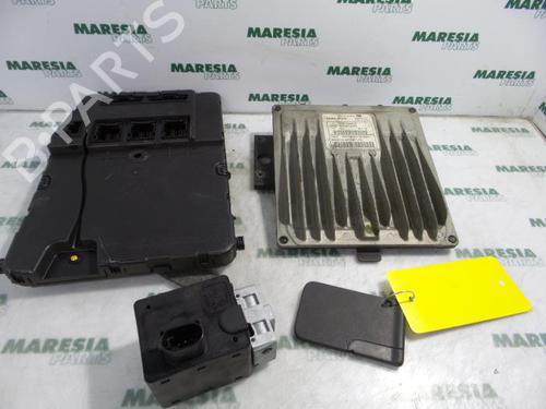 Used Engine control unit (ECU) RENAULT GRAND SCÉNIC II (JM0/1_) 1.5 dCi (JM02, JM13) (101 hp) 31388769