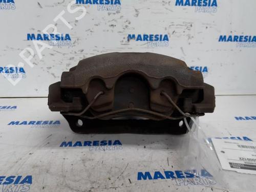 Used Right front brake caliper RENAULT MEGANE III Hatchback (BZ0/1_, B3_) 1.4 TCe (BZ0F, BZ1V) (131 hp) 31482442
