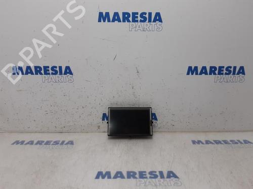 Used Display monitor RENAULT CLIO IV (BH_) 1.2 TCe 120 (BHM0) (120 hp) 31472294
