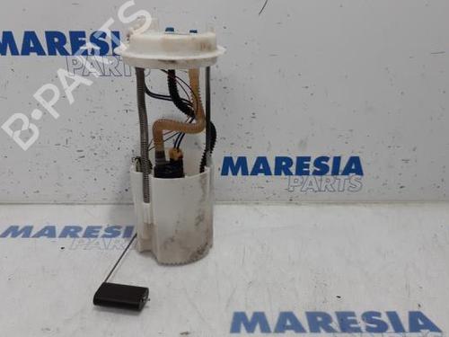 Used Fuel pump OPEL COMBO Box Body/MPV (X12) 1.3 CDTI (B05) (90 hp) 31459392