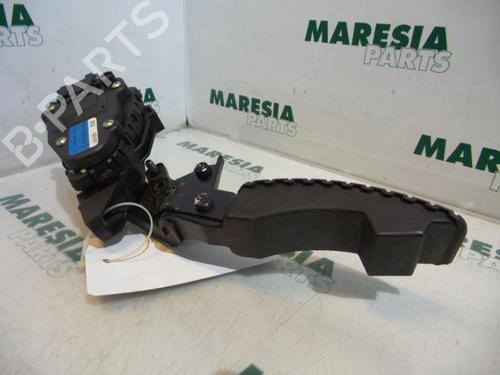 Used Electronic module Electronic module RENAULT LAGUNA II Grandtour (KG0/1_) 1.8 16V (KG0J) (116 hp) 31428614 31428614