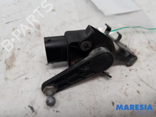 Used Headlight adjuster motor PEUGEOT 307 CC (3B) 2.0 16V (177 hp) 31433773