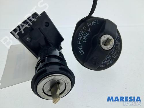 Used Ignition barrel Ignition barrel FIAT 500 (312_) 0.9 (312AXP1A) (60 hp) 40093094 40093094