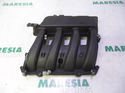 Used Injection rail RENAULT SCÉNIC I MPV (JA0/1_, FA0_) 1.6 (JA00) (110 hp) 31499183