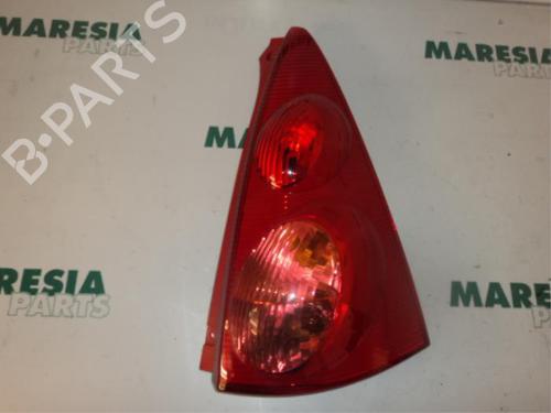 Højre baglygte PEUGEOT 107 (PM_, PN_) 1.0 (68 hp) 31447946