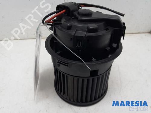 Used Heater blower motor PEUGEOT 208 I (CA_, CC_) 1.0 VTi (68 hp) 31458265