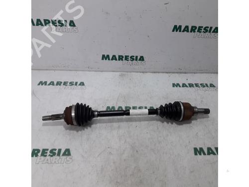 Used Left front driveshaft PEUGEOT 208 I (CA_, CC_) 1.2 VTI 82 (82 hp) 31506291