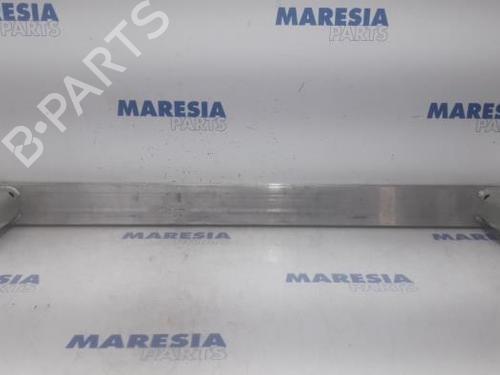 Rear bumper reinforcement PEUGEOT 508 I (8D_) 2.0 HDi Hybrid4 AWC | BP31389680C73