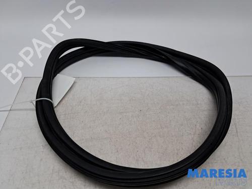 Used Rubber door seal Rubber door seal 39449646 39449646