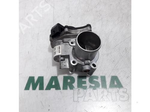 throttle-body-renault-master-iii-van-fv-2010-31416670 main image