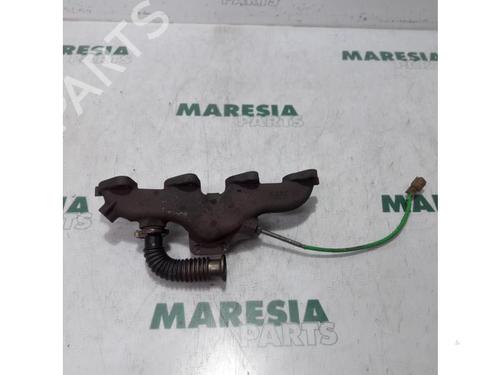 Used Exhaust manifold RENAULT KANGOO Express (FW0/1_) 1.5 dCi 90 (FW0G, FW05, FW08, FW11) (90 hp) 31472736