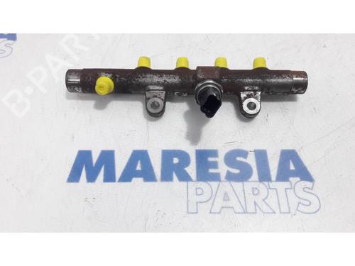 Used Injection rail RENAULT GRAND SCÉNIC III (JZ0/1_) 1.5 dCi (JZ09, JZ0D, JZ10, JZ14, JZ1G, JZ29, JZ2C) (110 hp) 31429657