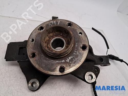 Used Right front steering knuckle Right front steering knuckle 31407939 31407939