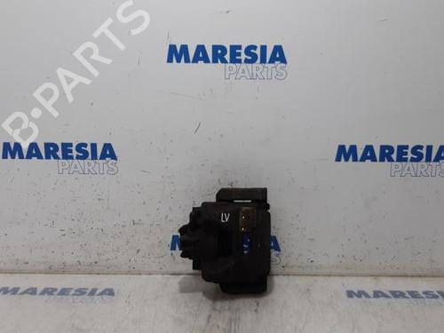 Used Left front brake caliper PEUGEOT 5008 (0U_, 0E_) 1.6 16V (156 hp) 31489967