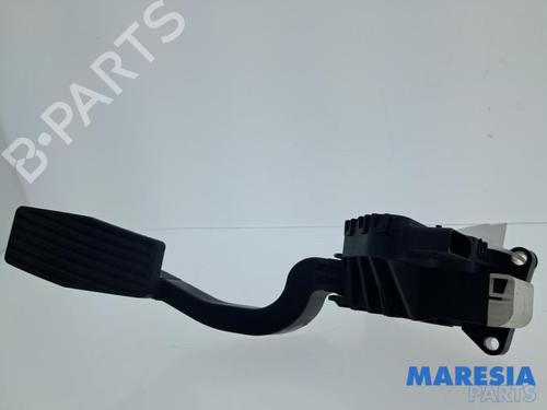 pedal-opel-adam-m13-2012-2013-2014-2015-2016-2017-2018-2019-33432844 main image