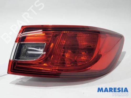 Used Right taillight RENAULT CLIO IV (BH_) 0.9 TCe 90 (BHNF, BHMA, BHMH, BHJK, BHJR) (90 hp) 31425694