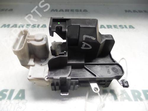 Used Electronic module Electronic module FIAT DOBLO MPV (119_, 223_) 1.4 (77 hp) 31467352 31467352