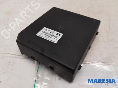 Used Fuse box Fuse box 31509133 31509133