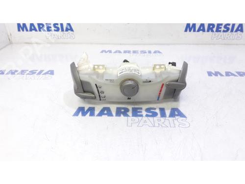 Used Climate control CITROËN C1 (PM_, PN_) 1.0 (68 hp) 31463746