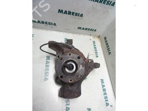 Used Left front steering knuckle LANCIA LYBRA SW (839_) 1.9 JTD (839BXD1A) (105 hp) 31447841