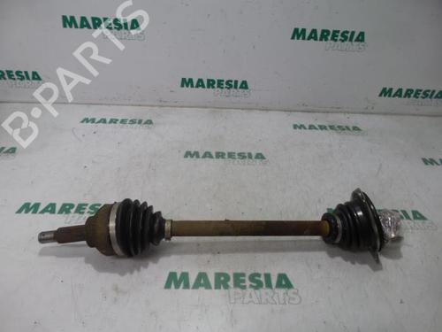Used Left front driveshaft RENAULT TRAFIC II Bus (JL) 2.0 16V (JL02, JL0L, JL0W, JL0N) (117 hp) 31457318