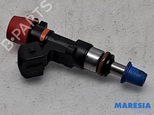 Used Injector Injector ALFA ROMEO GIULIETTA (940_) 1.4 TB (940FXB1A, 940FXB11) (170 hp) 39896593 39896593