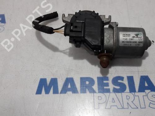Used Front wiper motor FIAT PANDA (312_, 319_) 0.9 (312PXG1A) (86 hp) 31430986