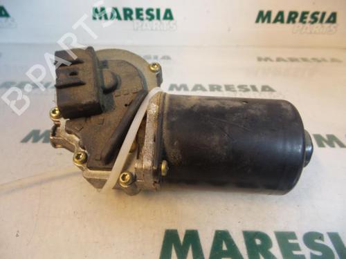 Front wiper motor FIAT STILO (192_) 1.6 16V (192_XB1A) | BP31467606M29