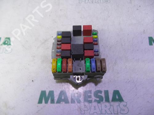 Used Fuse box FIAT IDEA (350_) 1.3 D Multijet (90 hp) 31520860