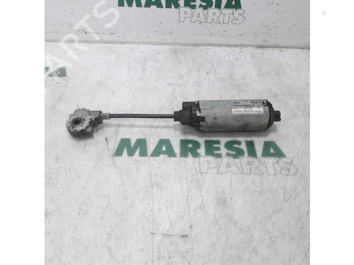 BP31393983O1 main image