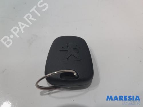 Engine control unit (ECU) PEUGEOT 5008 (0U_, 0E_) 1.6 16V | BP31461052M57 