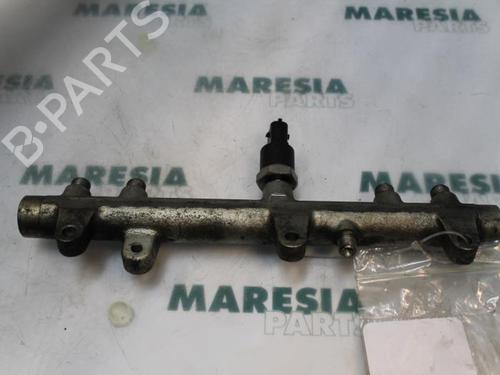 Injection rail FIAT DUCATO Bus (244_) 2.8 JTD | BP31485393M98 - Image 2