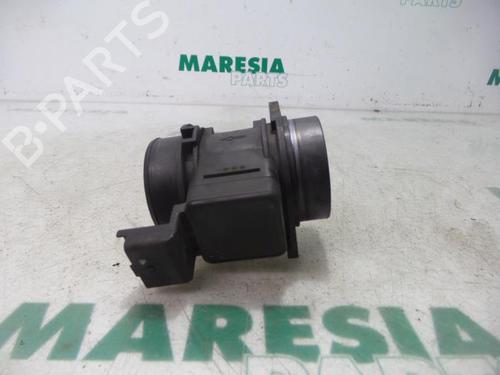 Used Mass air flow sensor PEUGEOT 206 Hatchback (2A/C) 1.4 HDi eco 70 (68 hp) 31452548