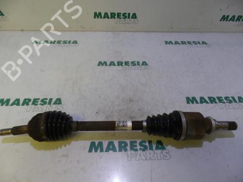 Used Left front driveshaft RENAULT CLIO III Grandtour (KR0/1_) 1.2 16V (KR0P) (101 hp) 31498391