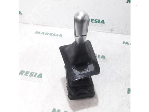 gear-lever-peugeot-508-sw-i-8e_-2010-2011-2012-2013-2014-2015-2016-2017-2018-31477396 main image