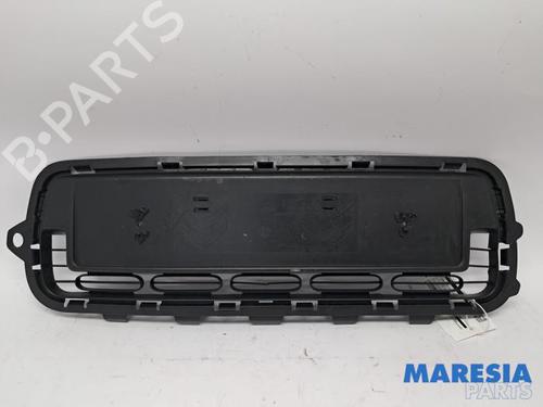 Used Grille Grille 37875643 37875643