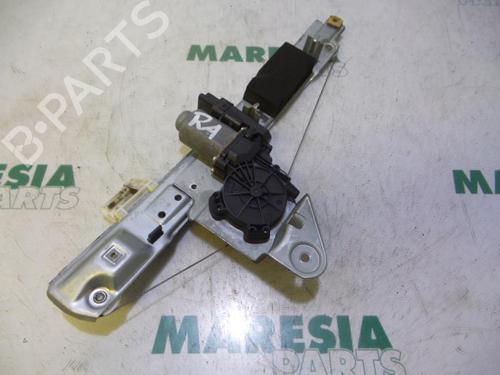 rear-right-window-mechanism-renault-megane-ii-estate-km01_-2003-2004-2005-2006-2007-2008-2009-2010-2011-2012-31401475 main image