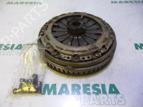 Used Flywheel CITROËN C5 I Break (DE_) 2.0 HDi (DERHZB, DERHZE) (109 hp) 31387210