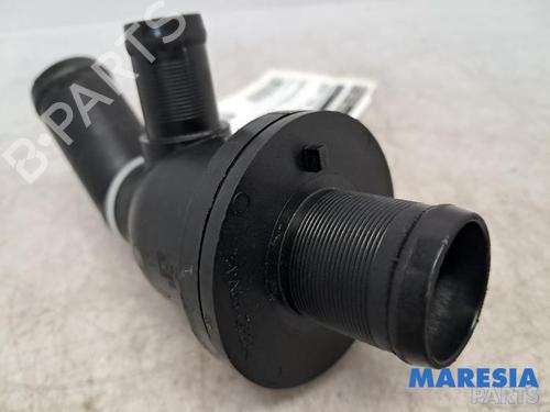 Thermostat housing RENAULT TWINGO III (BCM_, BCA_) 1.0 SCe 70 | BP31504176M116