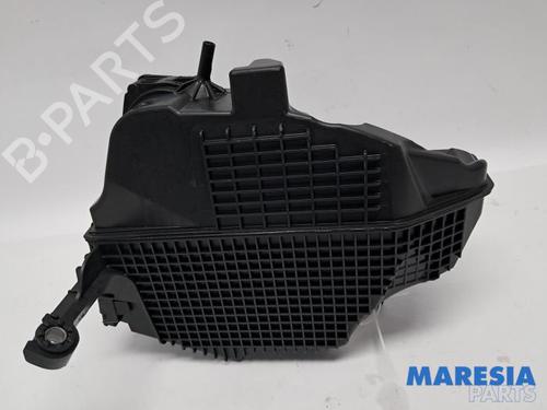 Used Air filter box Air filter box RENAULT CAPTUR I (J5_, H5_) 0.9 TCe 90 (90 hp) 40235500 40235500