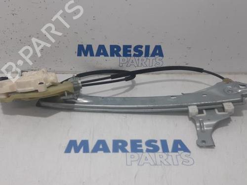 Used Rear right window mechanism RENAULT MEGANE III Hatchback (BZ0/1_, B3_) 1.5 dCi (BZ0C) (90 hp) 31526902