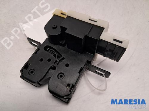 Used Electronic module RENAULT ESPACE IV (JK0/1_) 2.0 (JK0A, JK1D, JK0N) (170 hp) 31483463