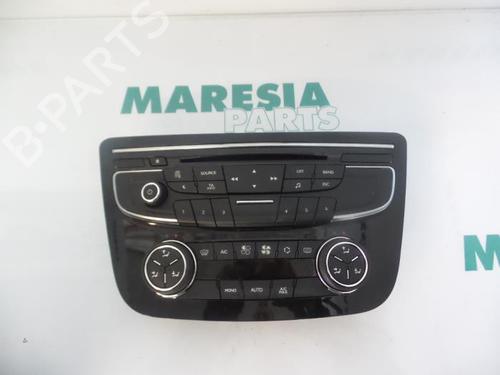 Used Climate control PEUGEOT 508 SW I (8E_) 1.6 HDi (112 hp) 31500589