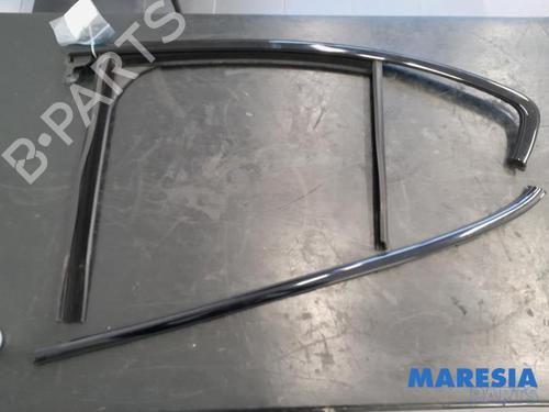 Dørliste ALFA ROMEO GIULIA (952_) 2.0 Q4 (952ACA45, 952ACA25) (280 hp) 31393989