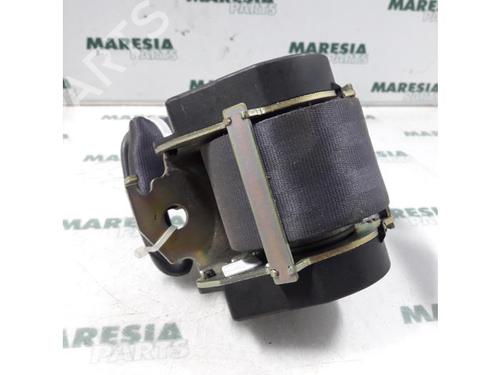 Used Rear left seatbelt RENAULT ESPACE III (JE0_) 2.0 16V (JE0N, JE0L, JE02) (140 hp) 31437714